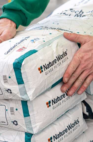 Vidrio filtrante certificado por NSF/ANSI/CAN 61 de Nature Works